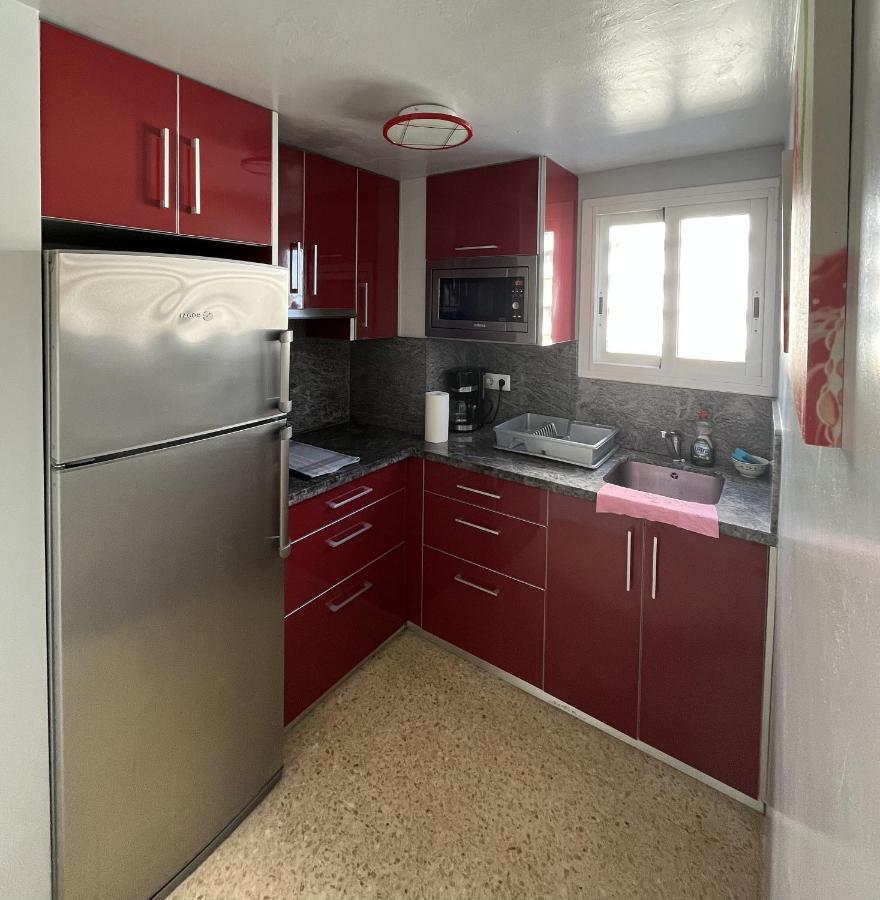 Apartamento Frente Al Mar En Calpe Con Parking Para 4 Personas Kültér fotó