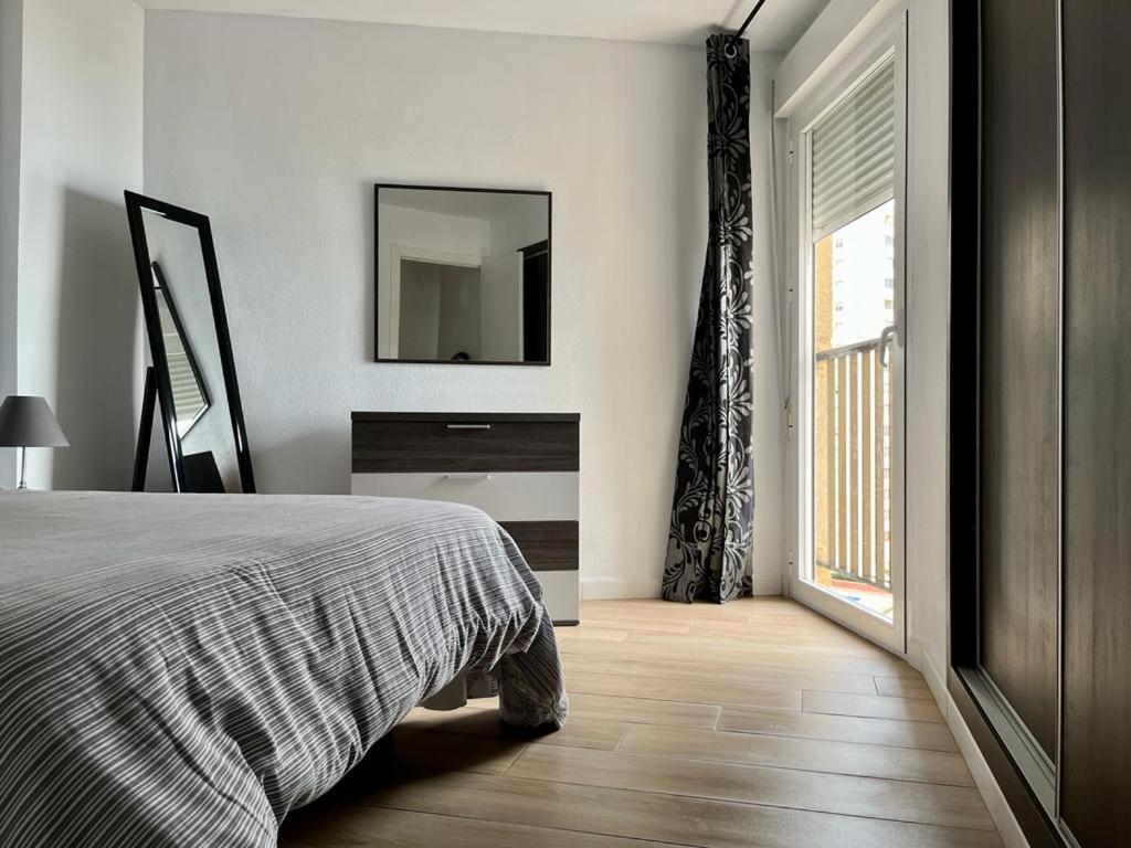 Apartamento Frente Al Mar En Calpe Con Parking Para 4 Personas Kültér fotó